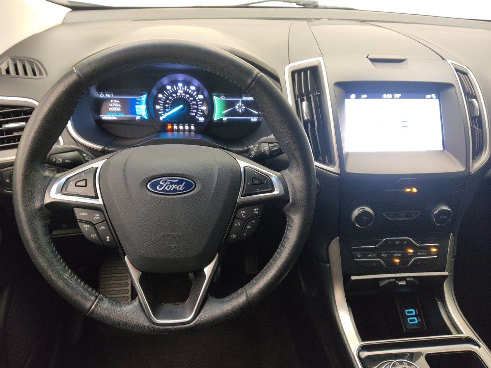 Used 2019 Ford Edge SEL w/ Equipment Group 201A FWD image 22
