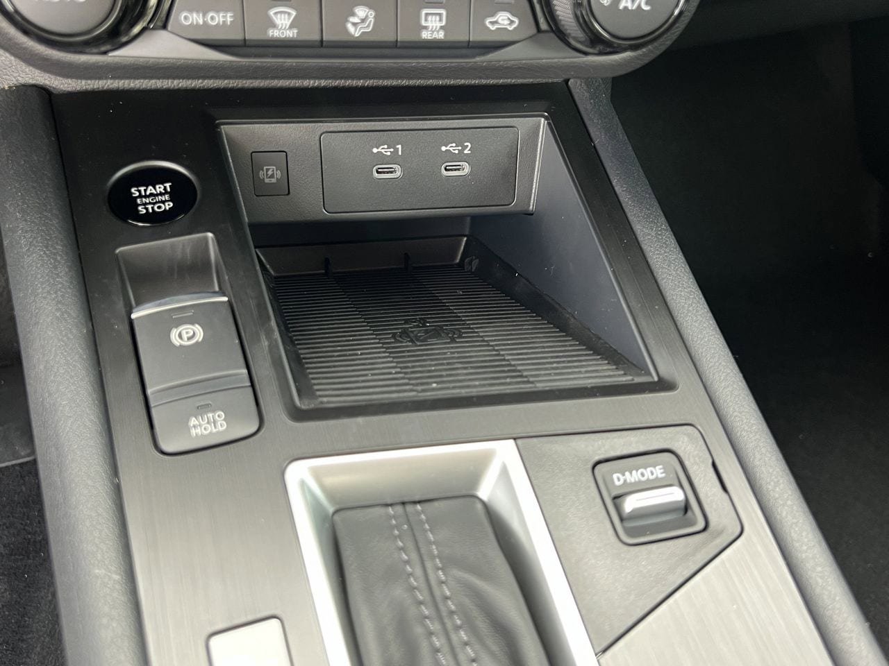 New 2026 Nissan Kicks SV FWD image 12