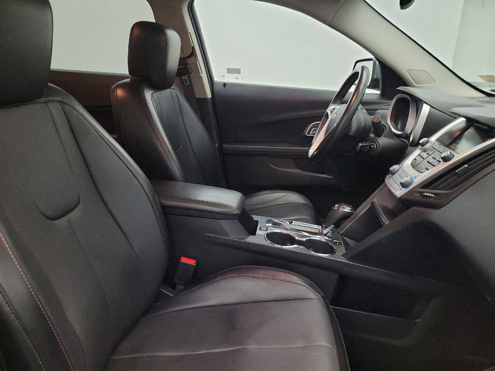 Used 2016 Chevrolet Equinox LTZ w/ Enhanced Convenience Package AWD/4WD image 21