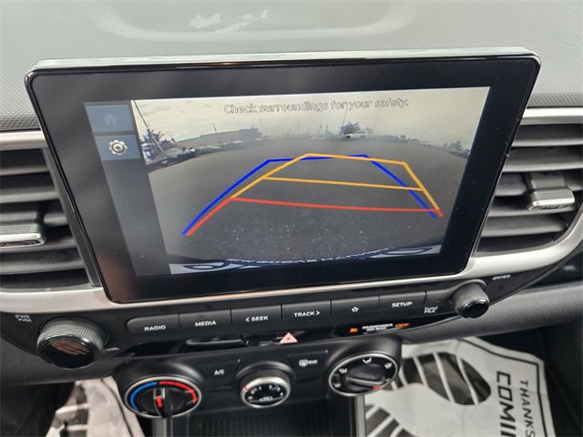 Certified 2023 Hyundai Venue SE image 20