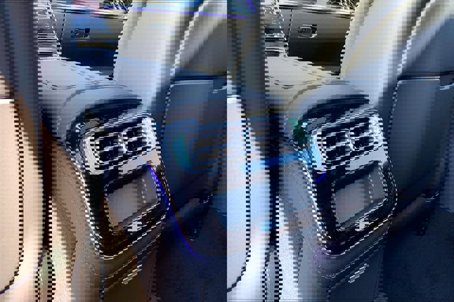 New 2026 Mercedes-Benz S 580 4MATIC Sedan image 22