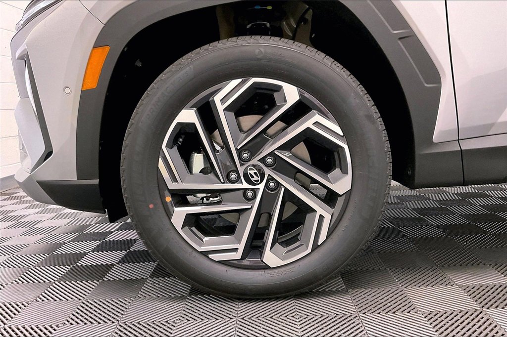 New 2026 Hyundai Tucson Limited image 12