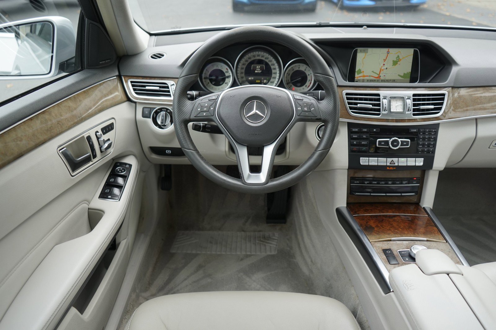 Used 2014 Mercedes-Benz E 350 Sedan image 15