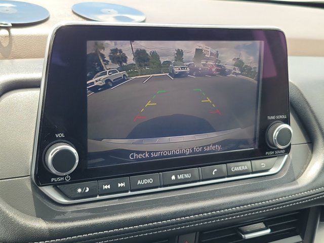 Certified 2023 Nissan Rogue SV FWD image 28