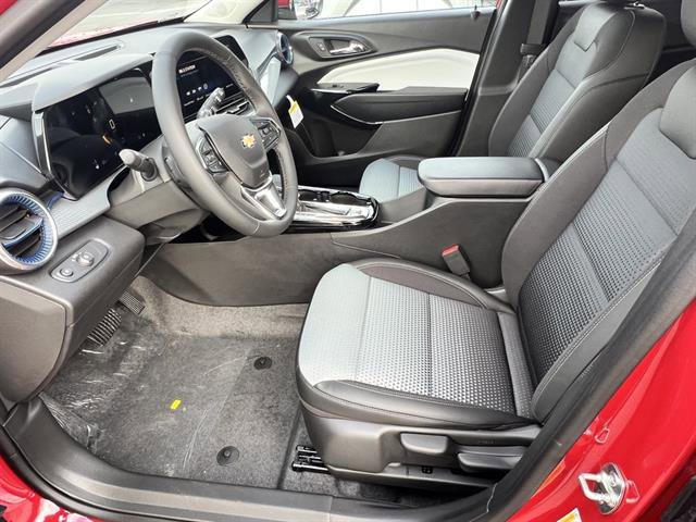 New 2026 Chevrolet Trax LT w/ Driver Confidence Package image 11