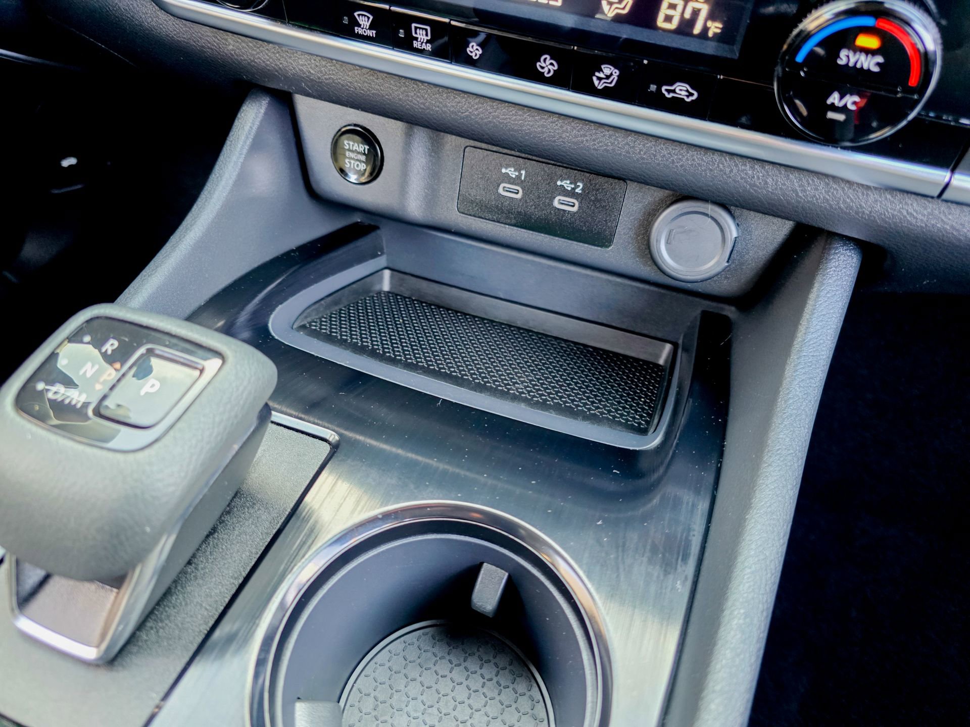 Used 2024 Nissan Rogue SV image 43