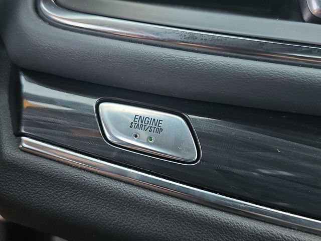 Used 2023 Buick Enclave Essence w/ Experience Buick Package FWD image 32