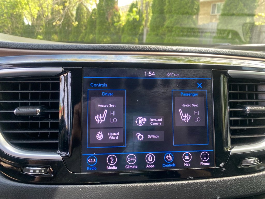 Used 2018 Chrysler Pacifica Touring-L Plus w/ Advanced Safetytec Group FWD image 14