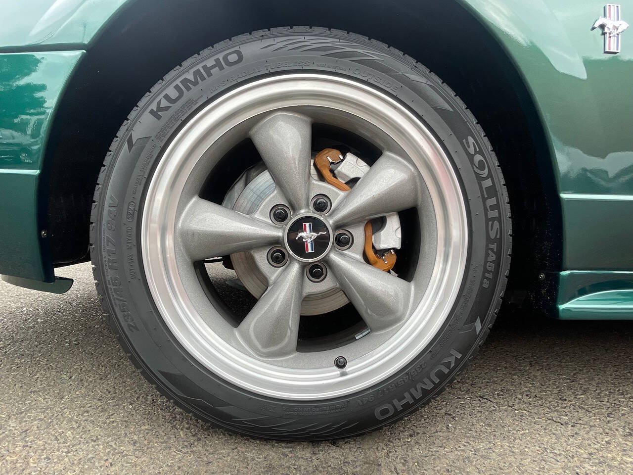 Used 2001 Ford Mustang Convertible RWD image 17