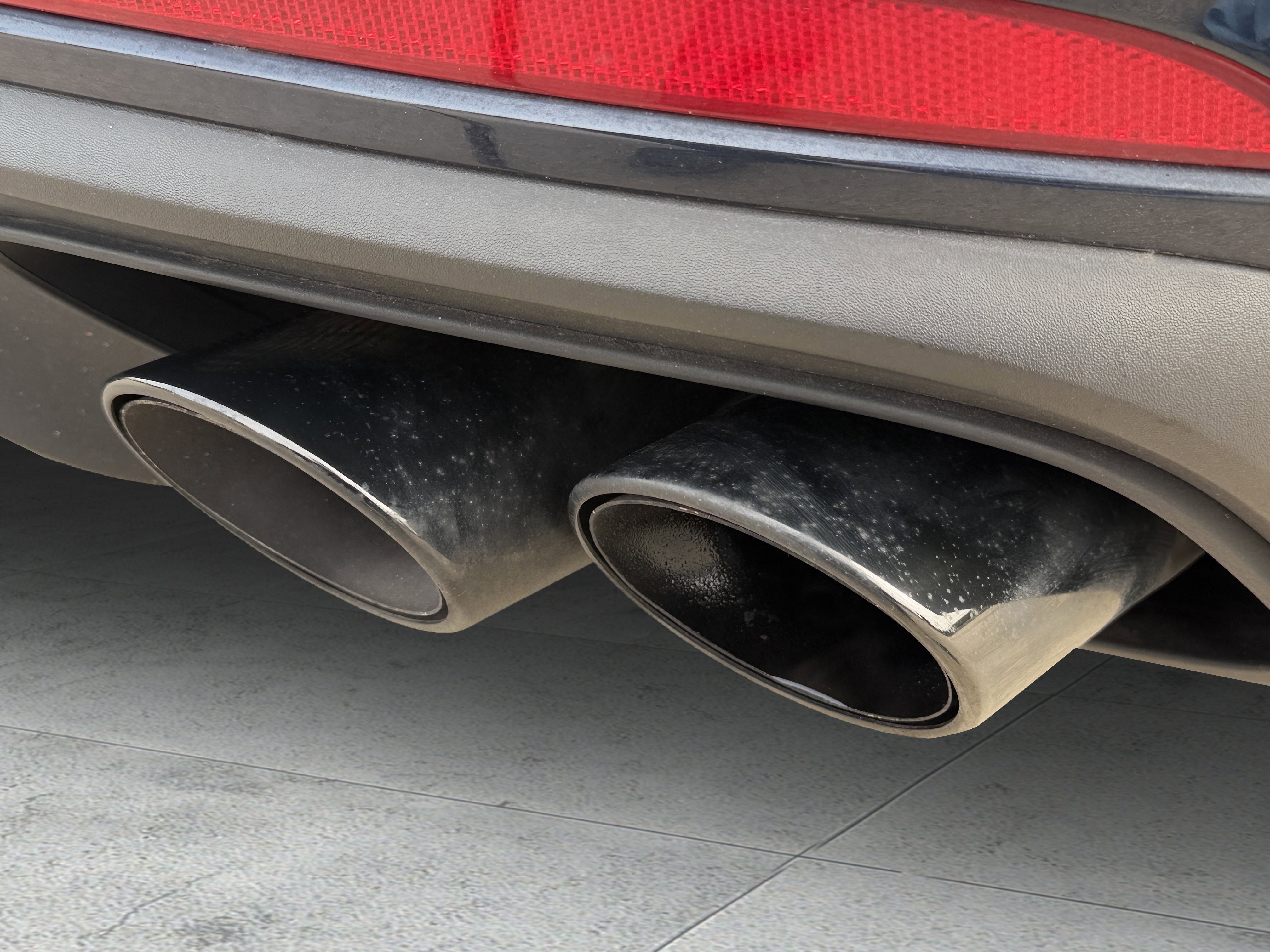 Used 2023 Porsche Panamera 4 Platinum Edition image 63