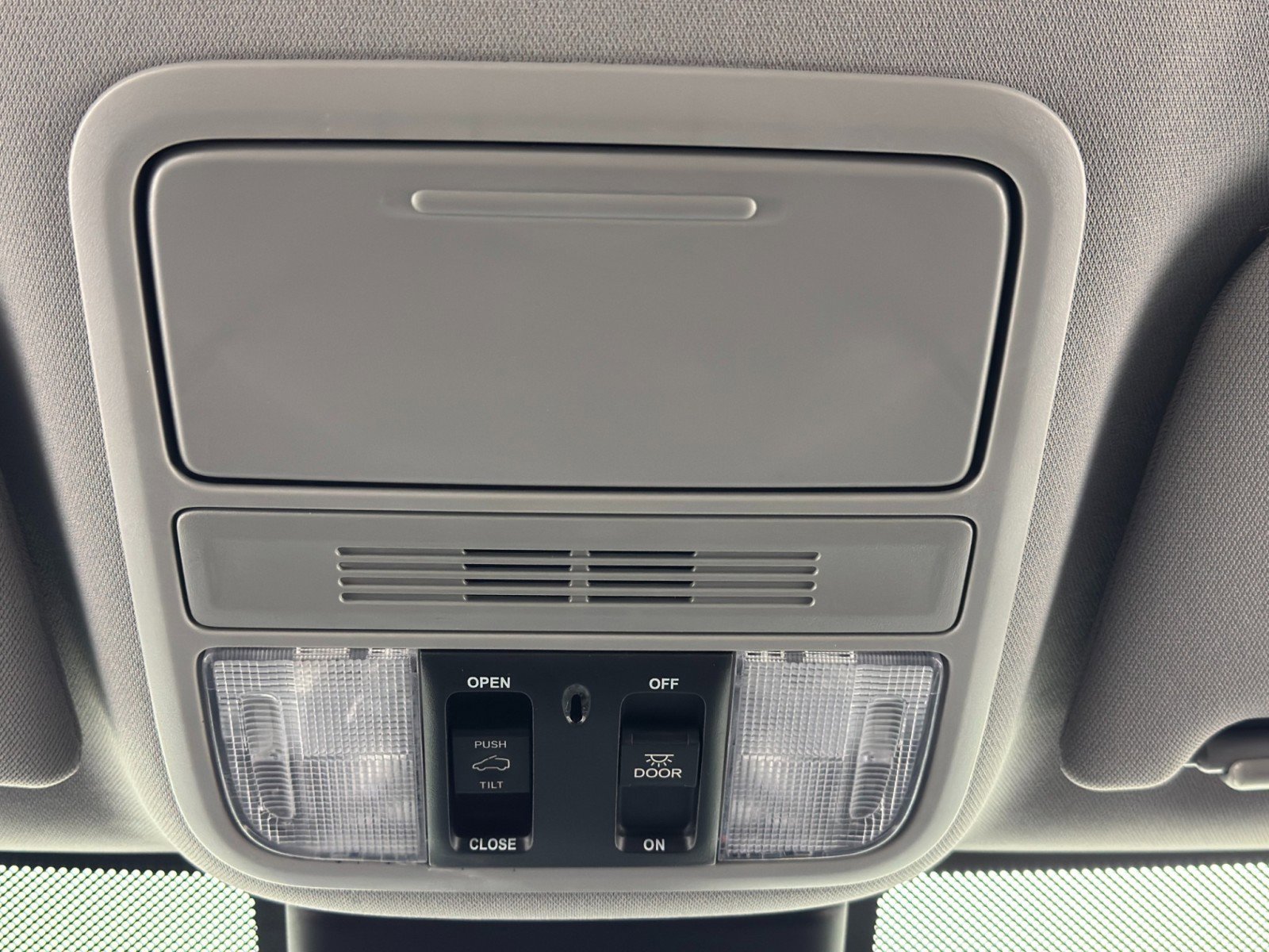 Used 2023 Honda Odyssey EX-L image 34