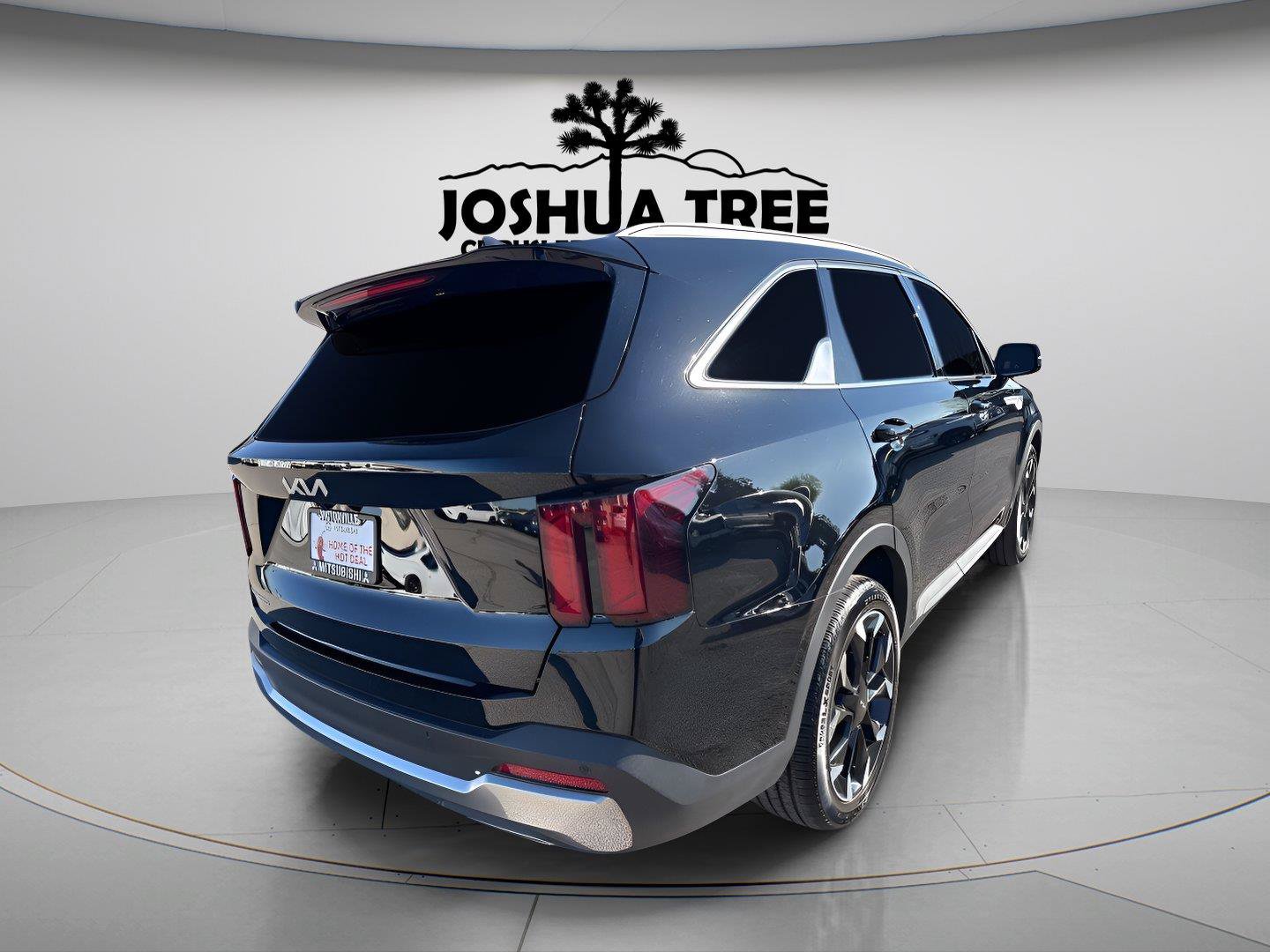 Used 2025 Kia Sorento EX w/ Panoramic Sunroof Package FWD image 7