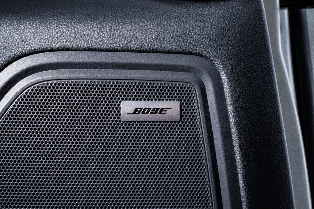 Certified 2025 Porsche Macan image 27