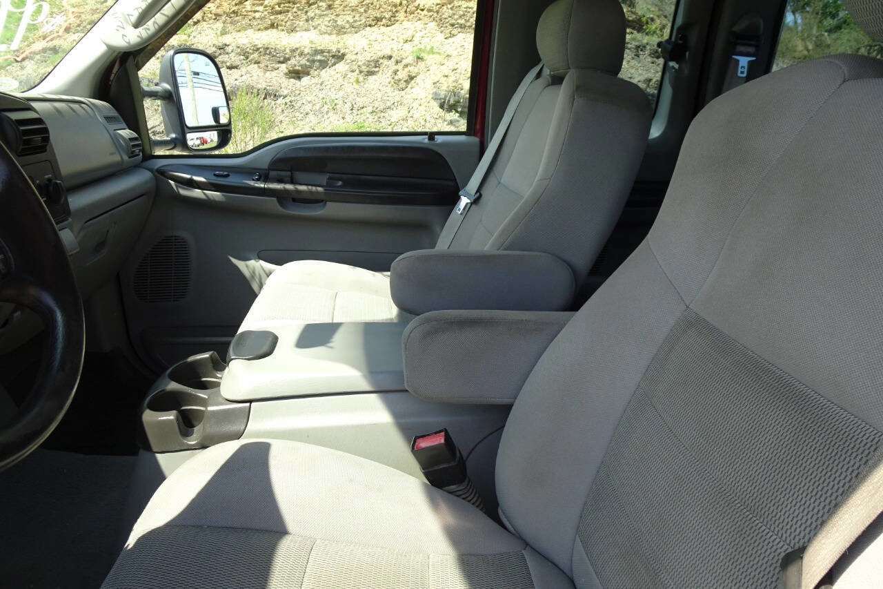 Used 2005 Ford F250 XLT AWD/4WD image 19