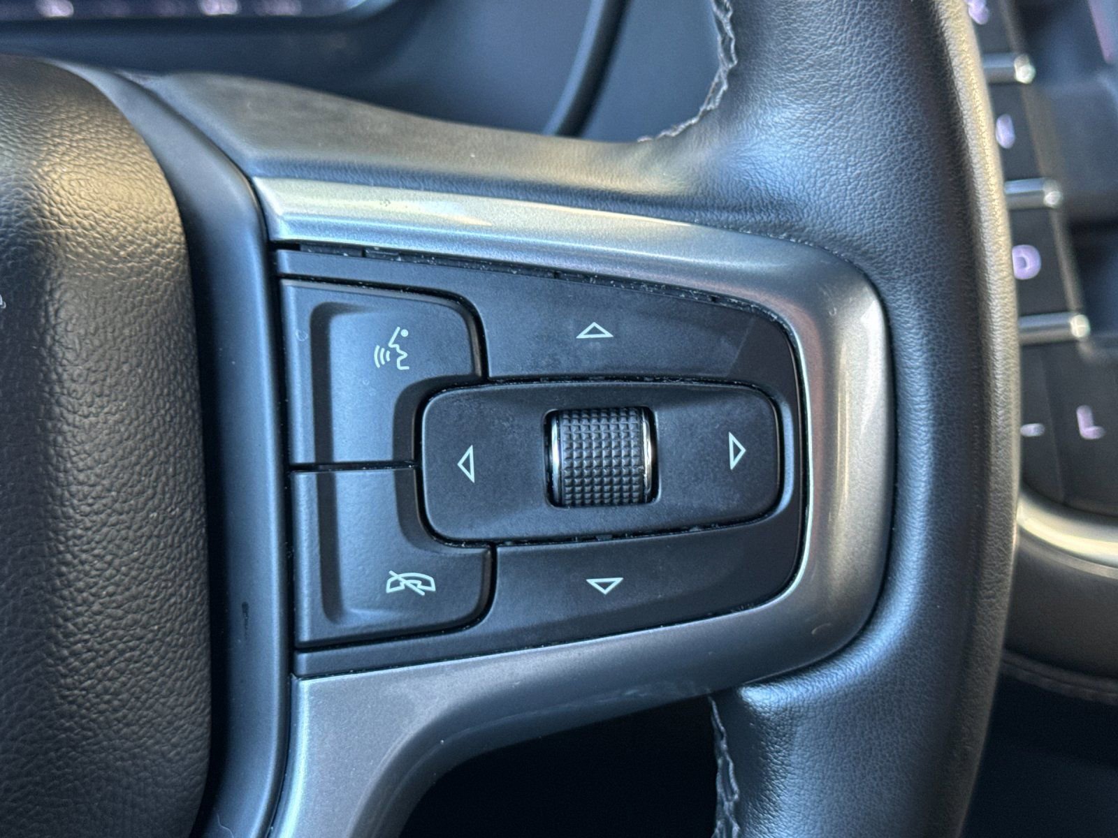 Used 2024 Chevrolet Tahoe LT image 29