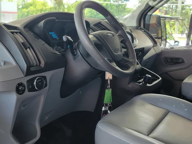 Used 2019 Ford Transit 150 130 Low Roof RWD image 15