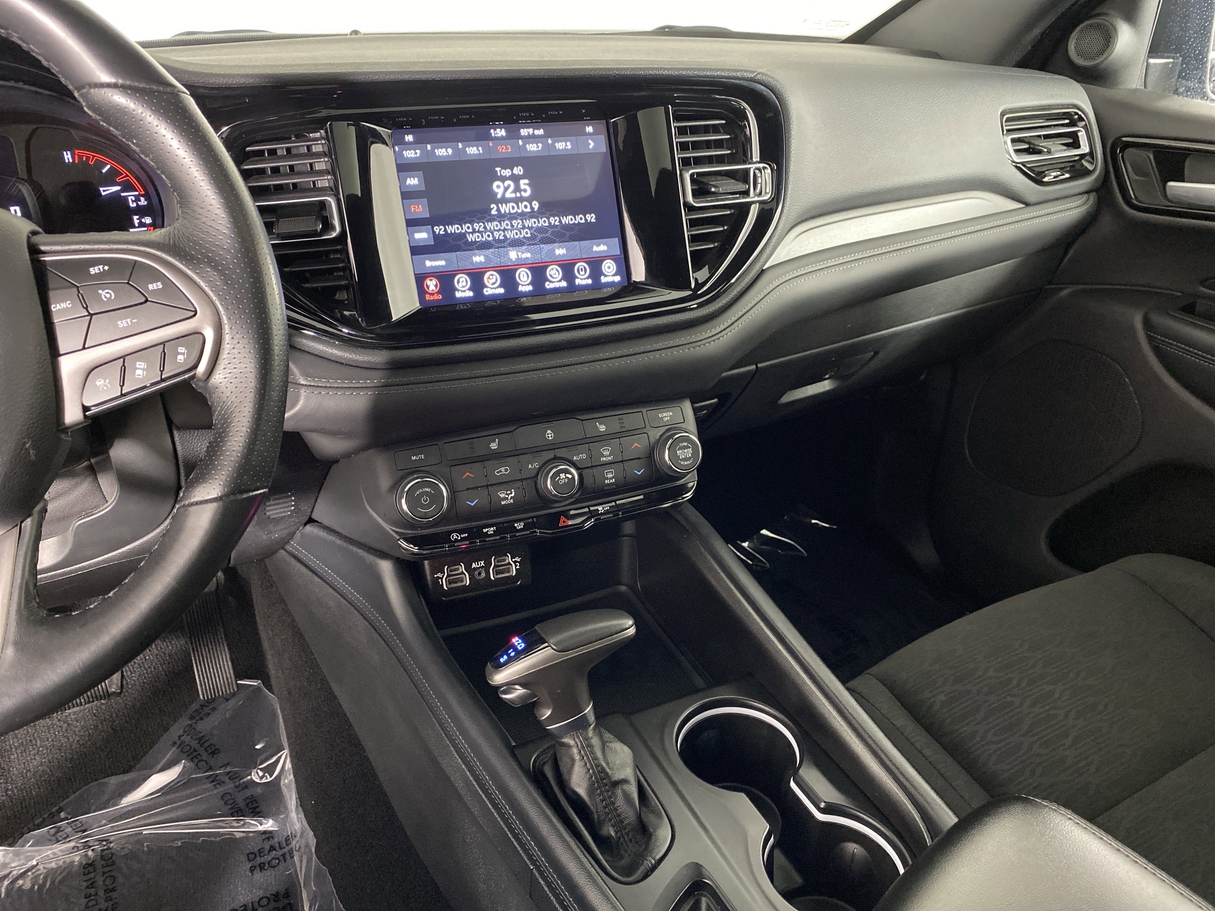 Used 2024 Dodge Durango SXT image 28