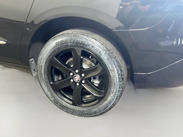 Used 2023 Buick Enclave Essence w/ Sport Touring Edition FWD image 25