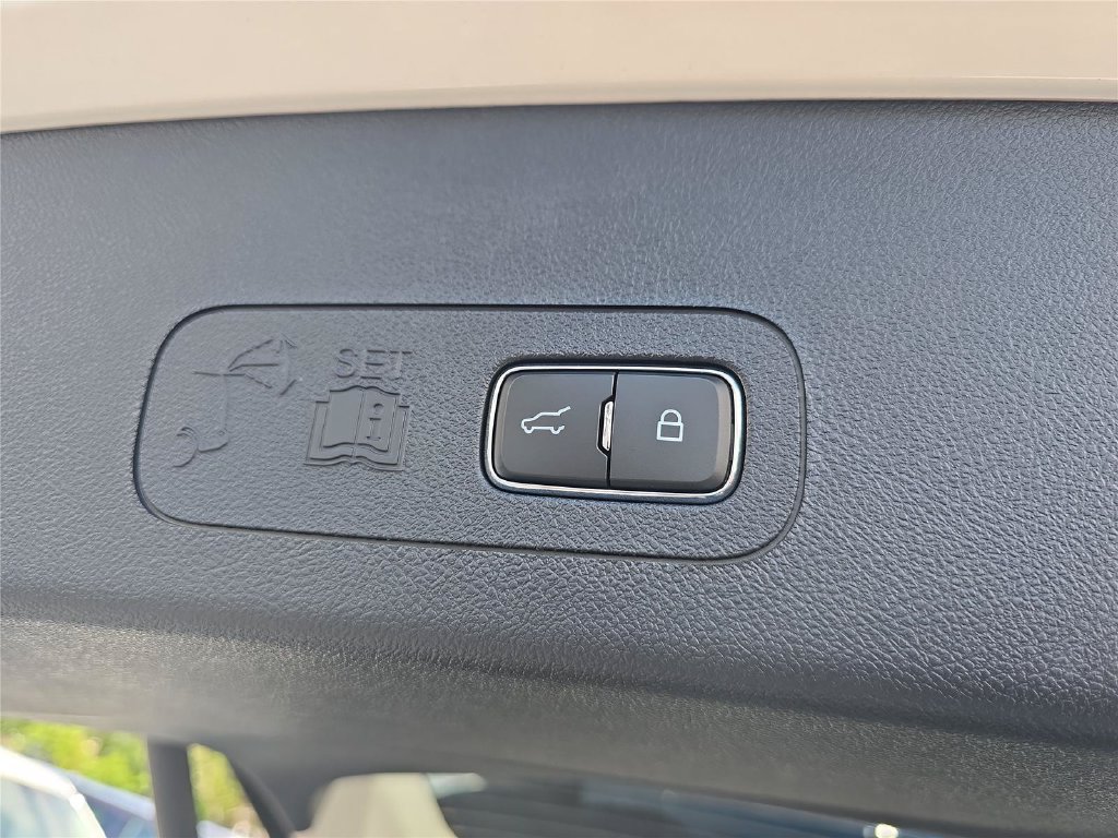 New 2026 Lincoln Aviator 2WD image 28