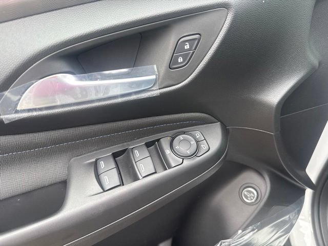 New 2026 Buick Envista Sport Touring w/ Convenience I Package FWD image 10