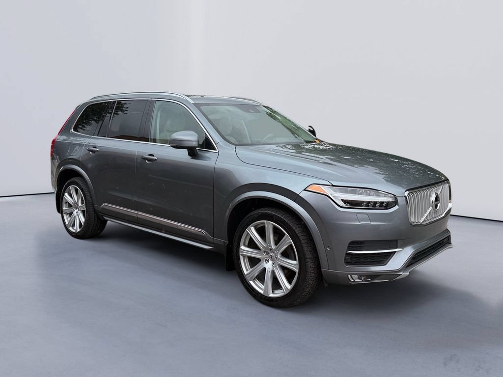 Used 2017 Volvo XC90 T6 Inscription w/ Vision Package AWD/4WD image 1