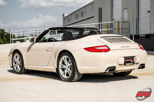 Used 2009 Porsche 911 Carrera RWD image 9