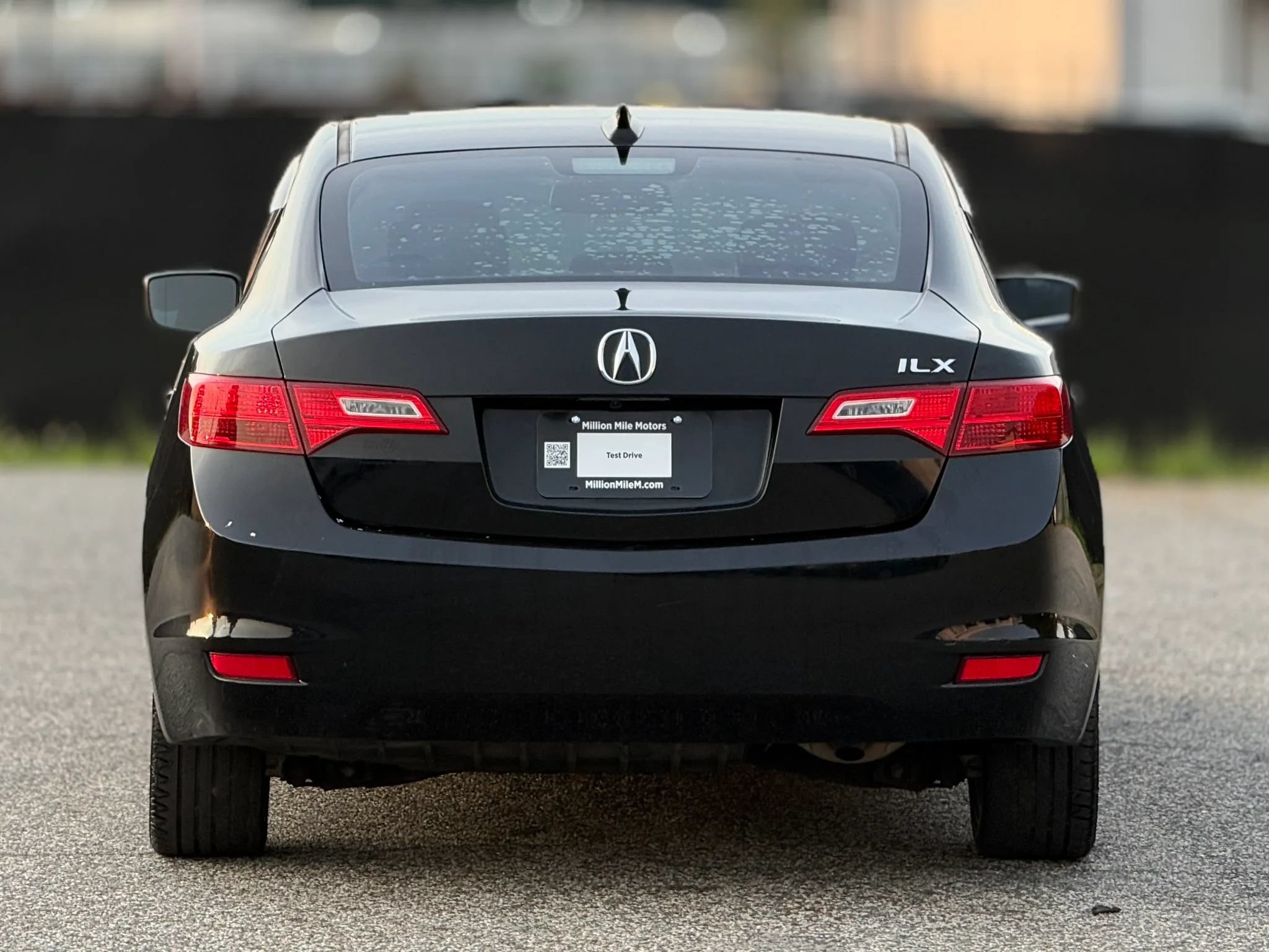 Used 2013 Acura ILX w/ Technology Package FWD image 4