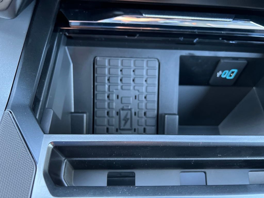 New 2026 Ford F350 Lariat w/ Black Appearance Package image 33