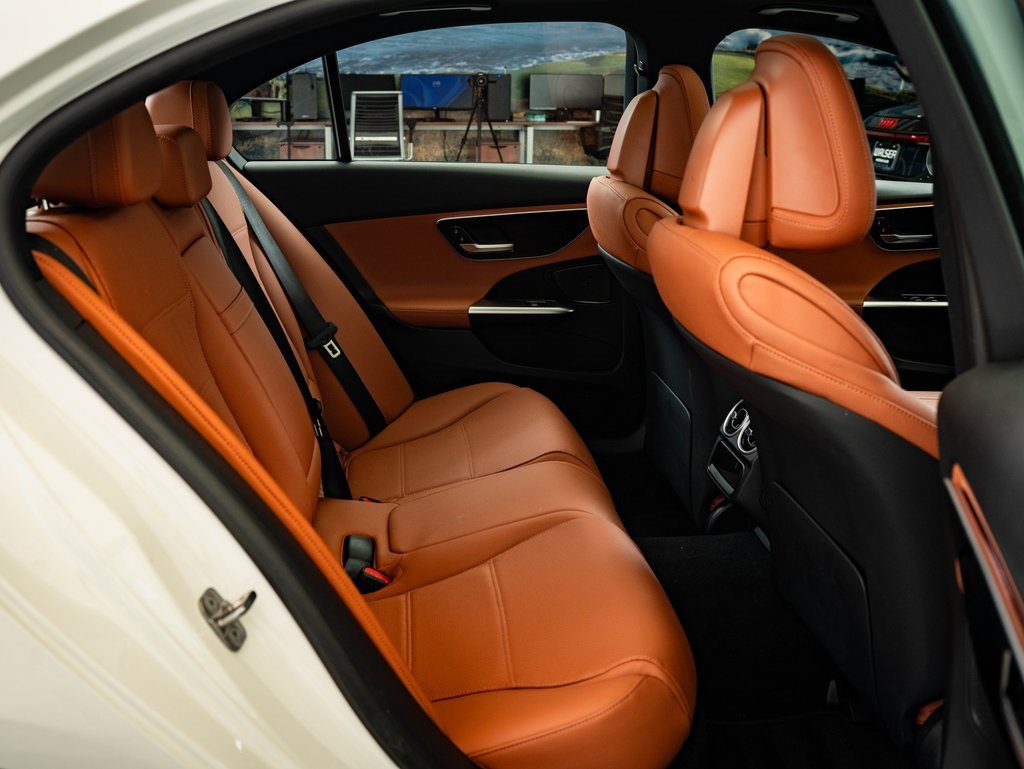 Certified 2025 Mercedes-Benz C 300 4MATIC Sedan image 35