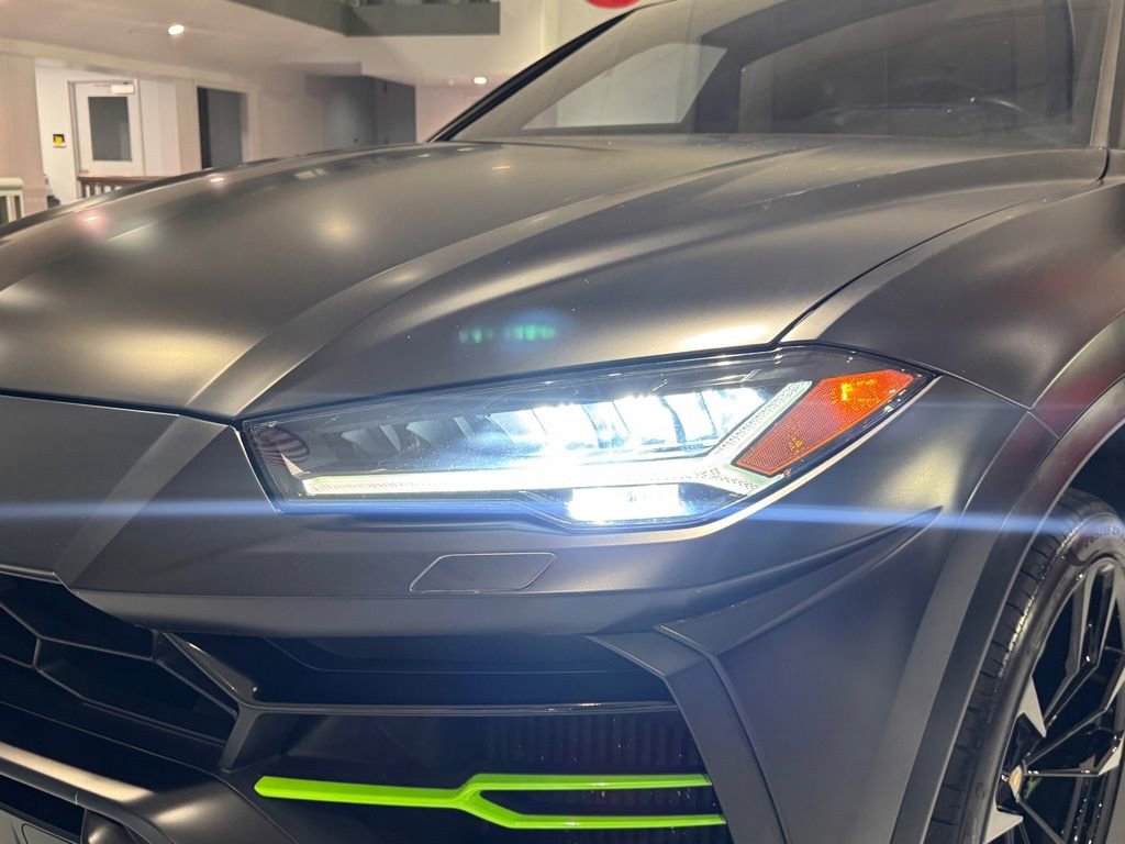 Used 2020 Lamborghini Urus image 10
