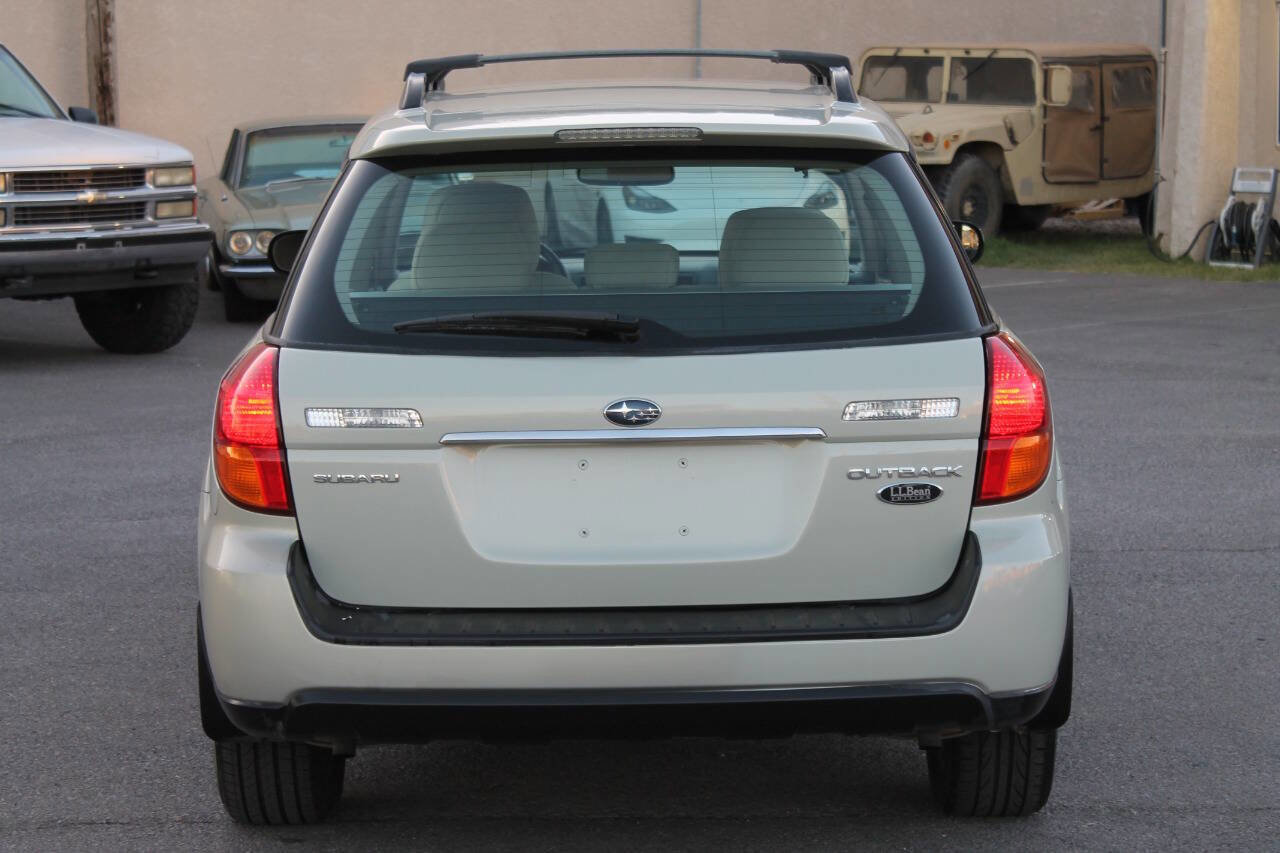 Used 2007 Subaru Outback 2.5i L.L. Bean image 6