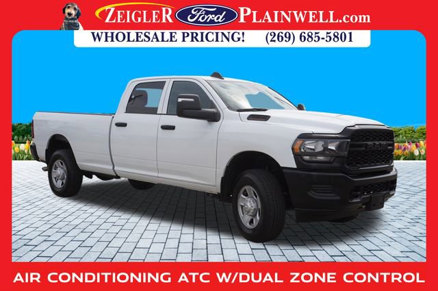 Used 2023 RAM 3500 Tradesman w/ Convenience Group image 7