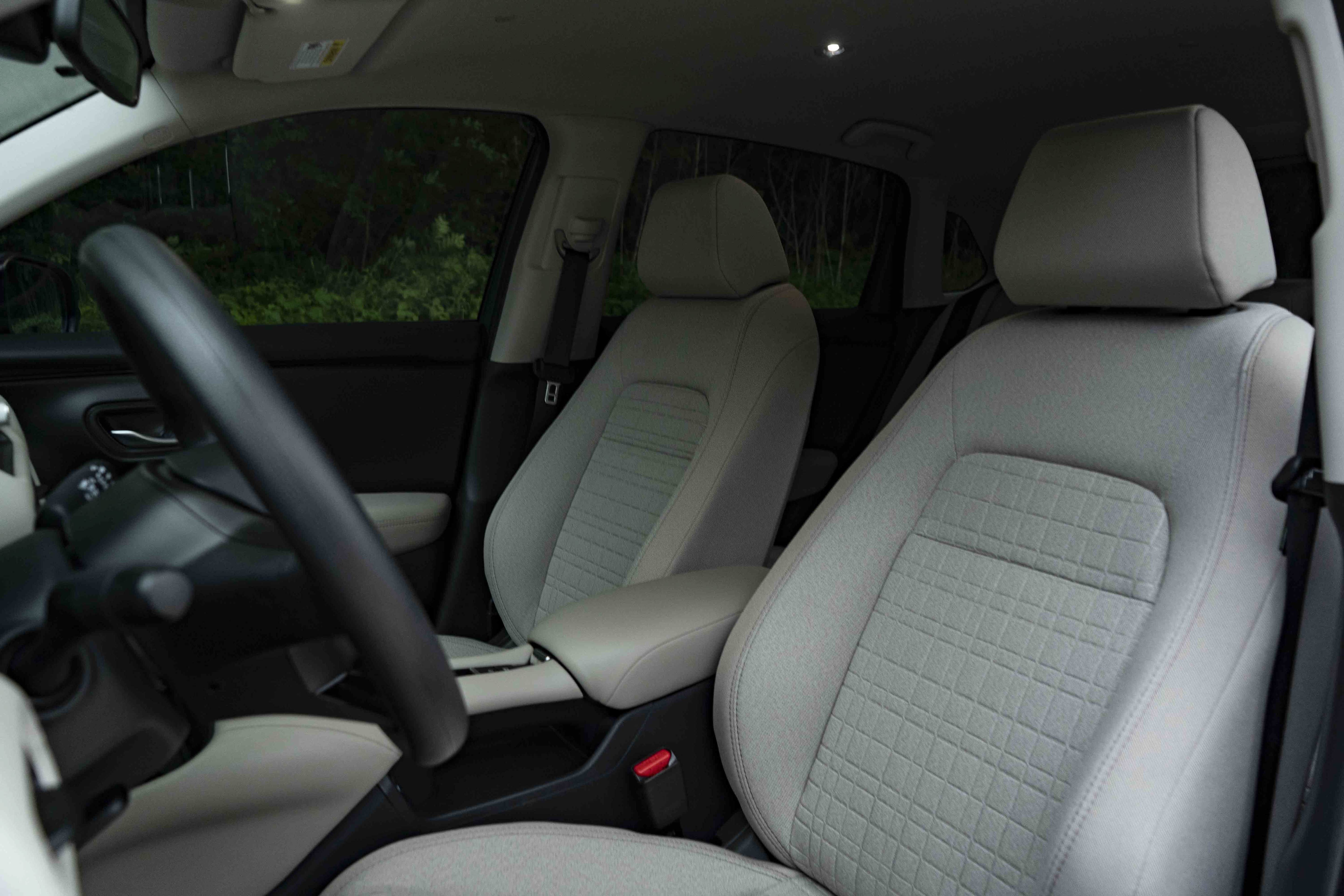 Certified 2026 Honda HR-V LX image 17
