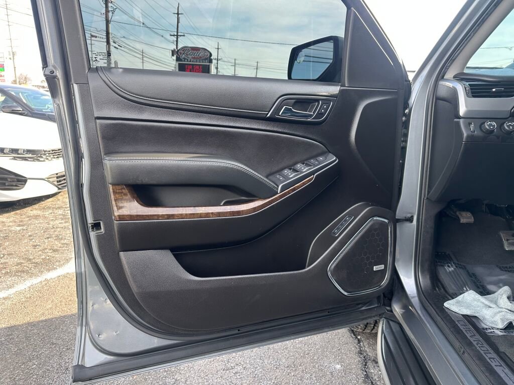 Used 2019 Chevrolet Tahoe LT image 9