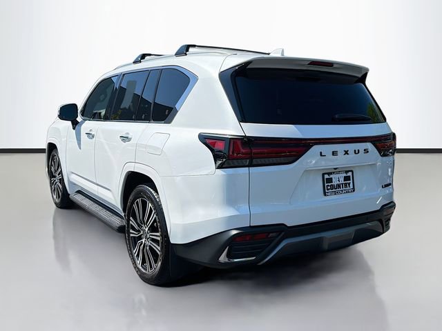 Used 2025 Lexus LX 600 4WD w/ Accessory Package (2T) image 5
