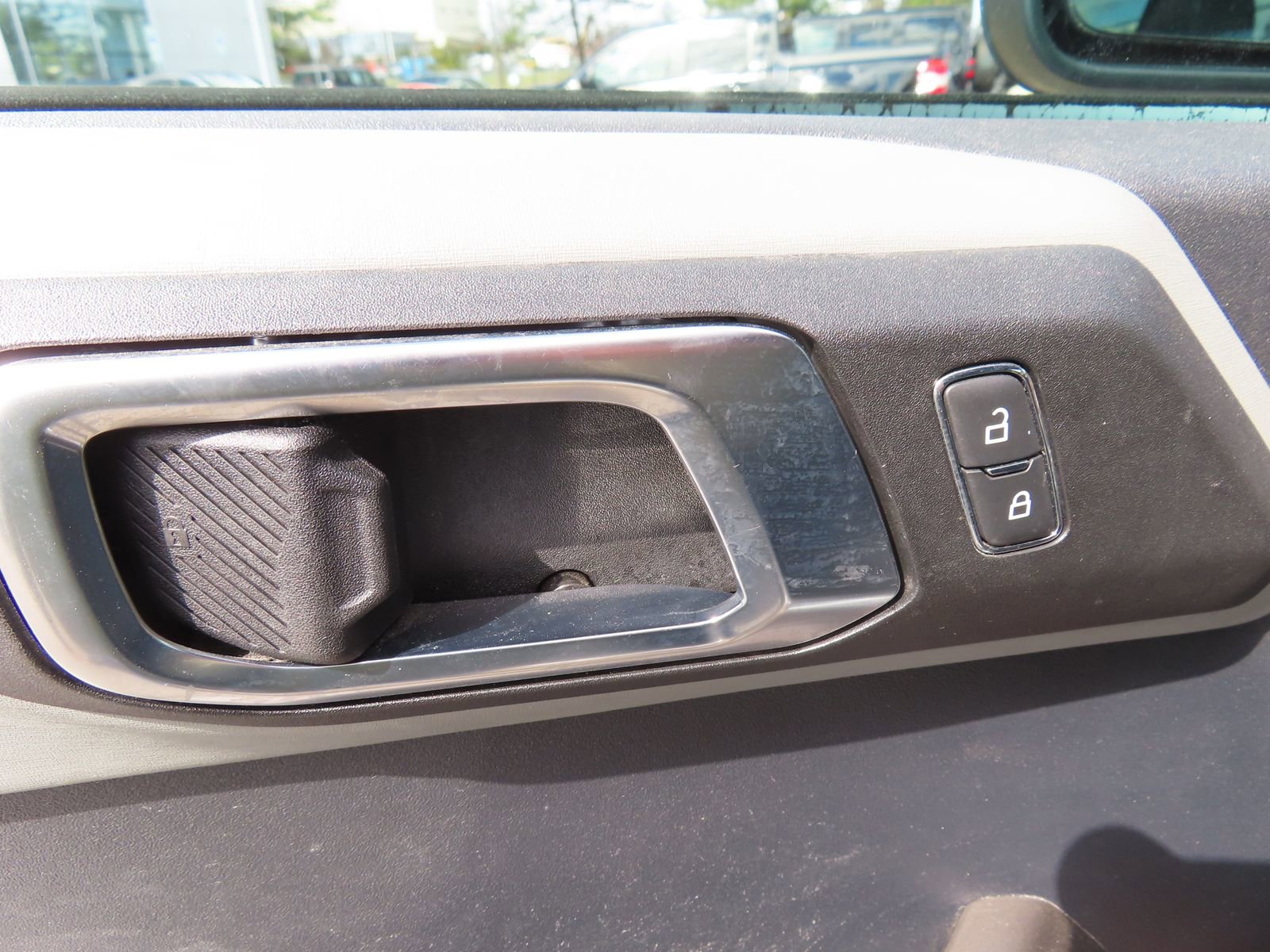 Certified 2022 Ford Bronco Badlands w/ Sasquatch Package image 11