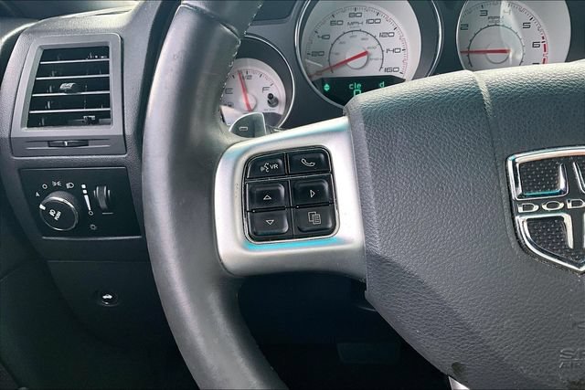 Used 2014 Dodge Challenger R/T RWD image 11