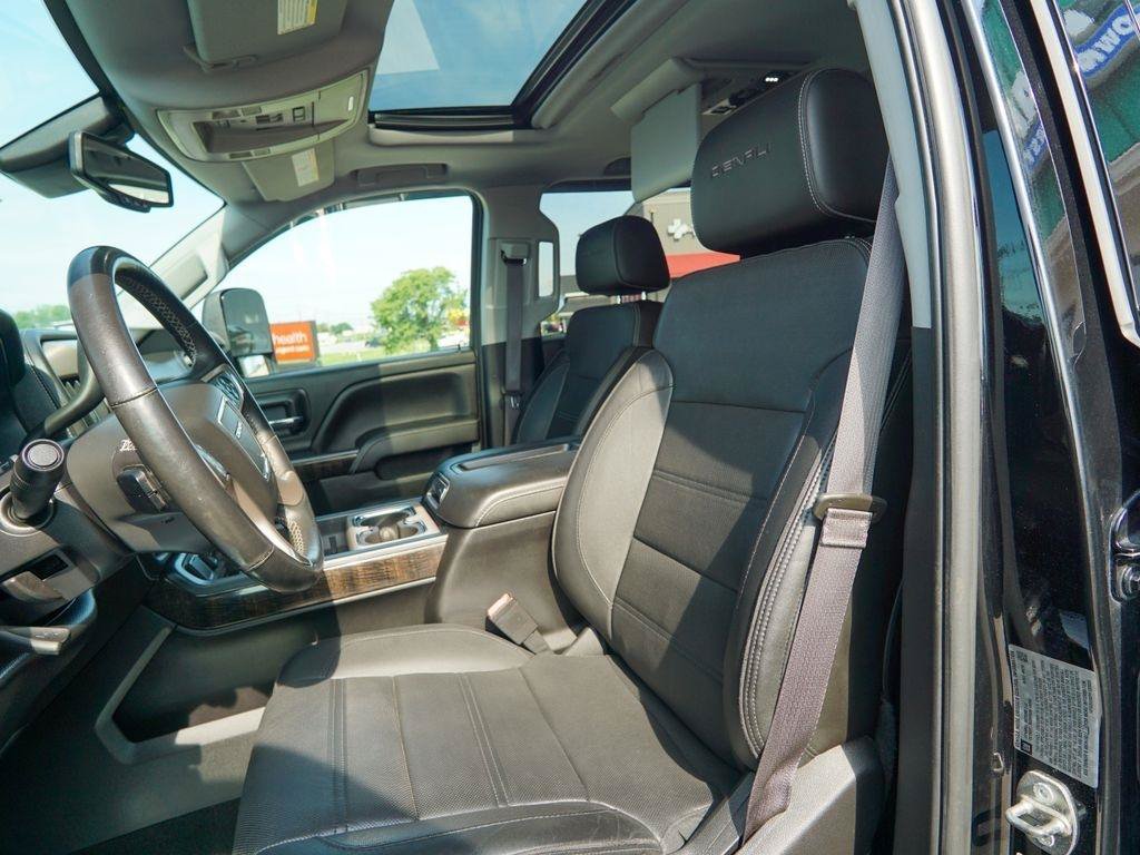 Used 2015 GMC Sierra 3500 Denali AWD/4WD image 22