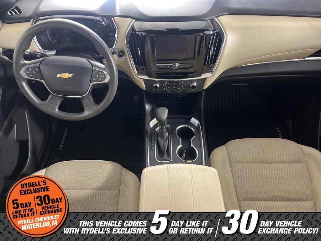 Used 2023 Chevrolet Traverse LS AWD/4WD image 16