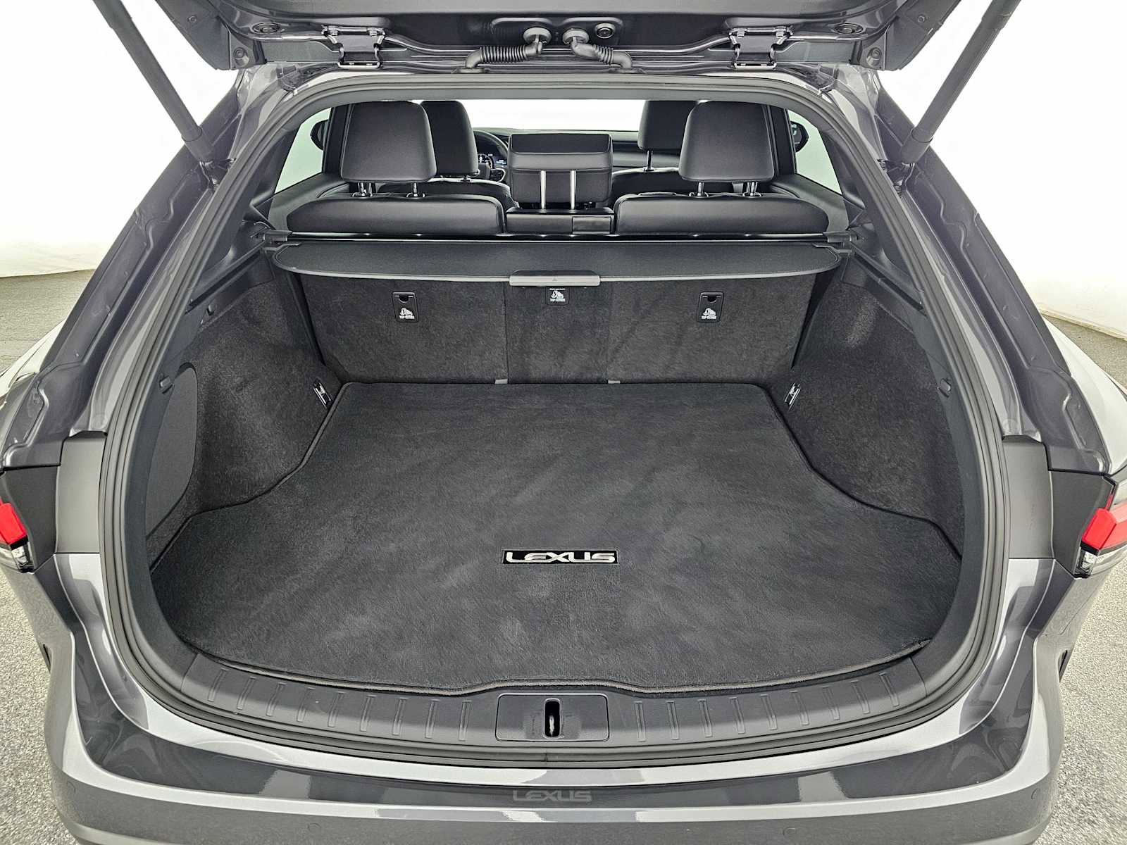 Certified 2025 Lexus RX 350 Premium w/ Accessory Package (Z1) image 14