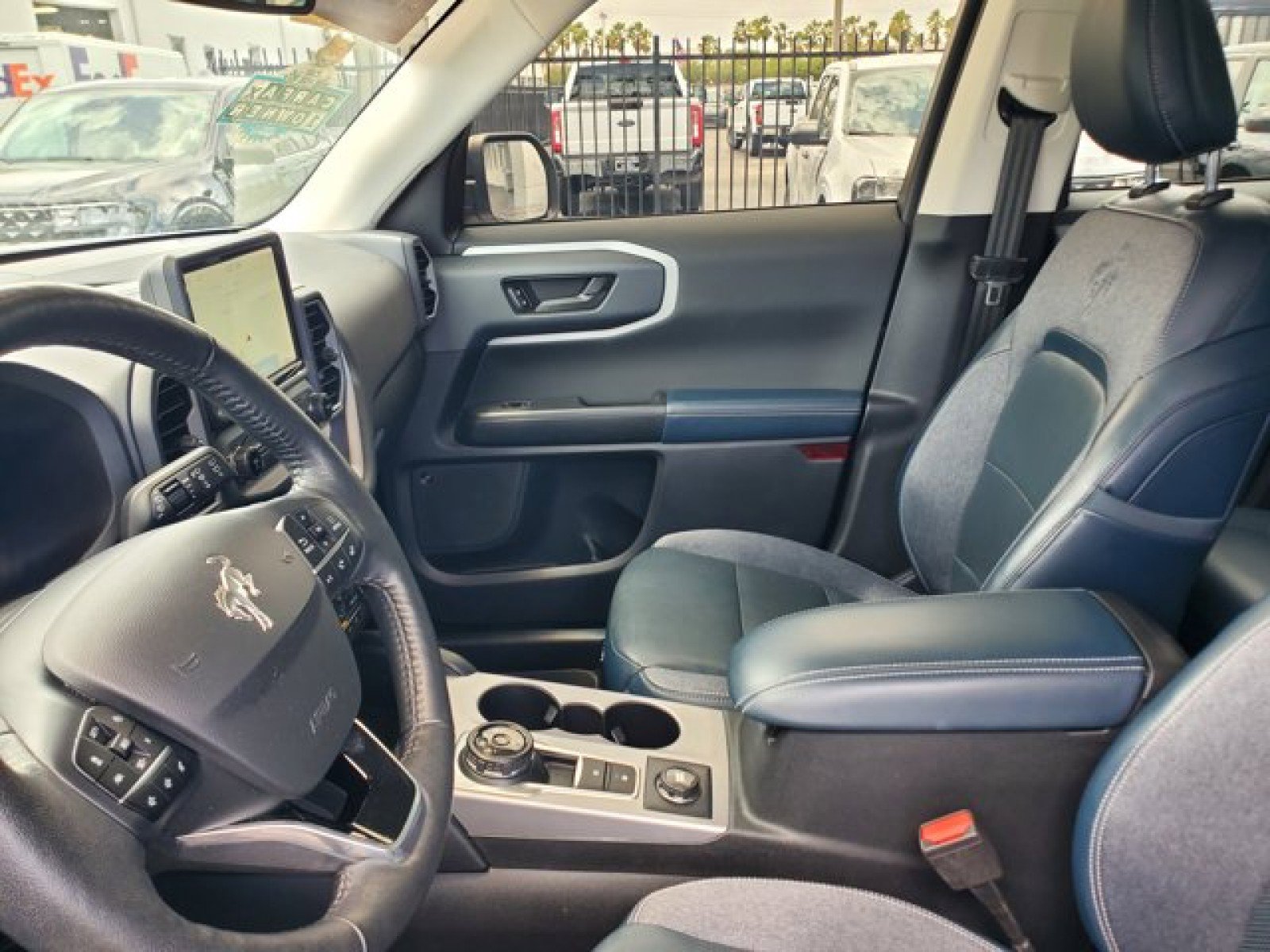 Used 2022 Ford Bronco Sport Outer Banks w/ Tech Package AWD/4WD image 10