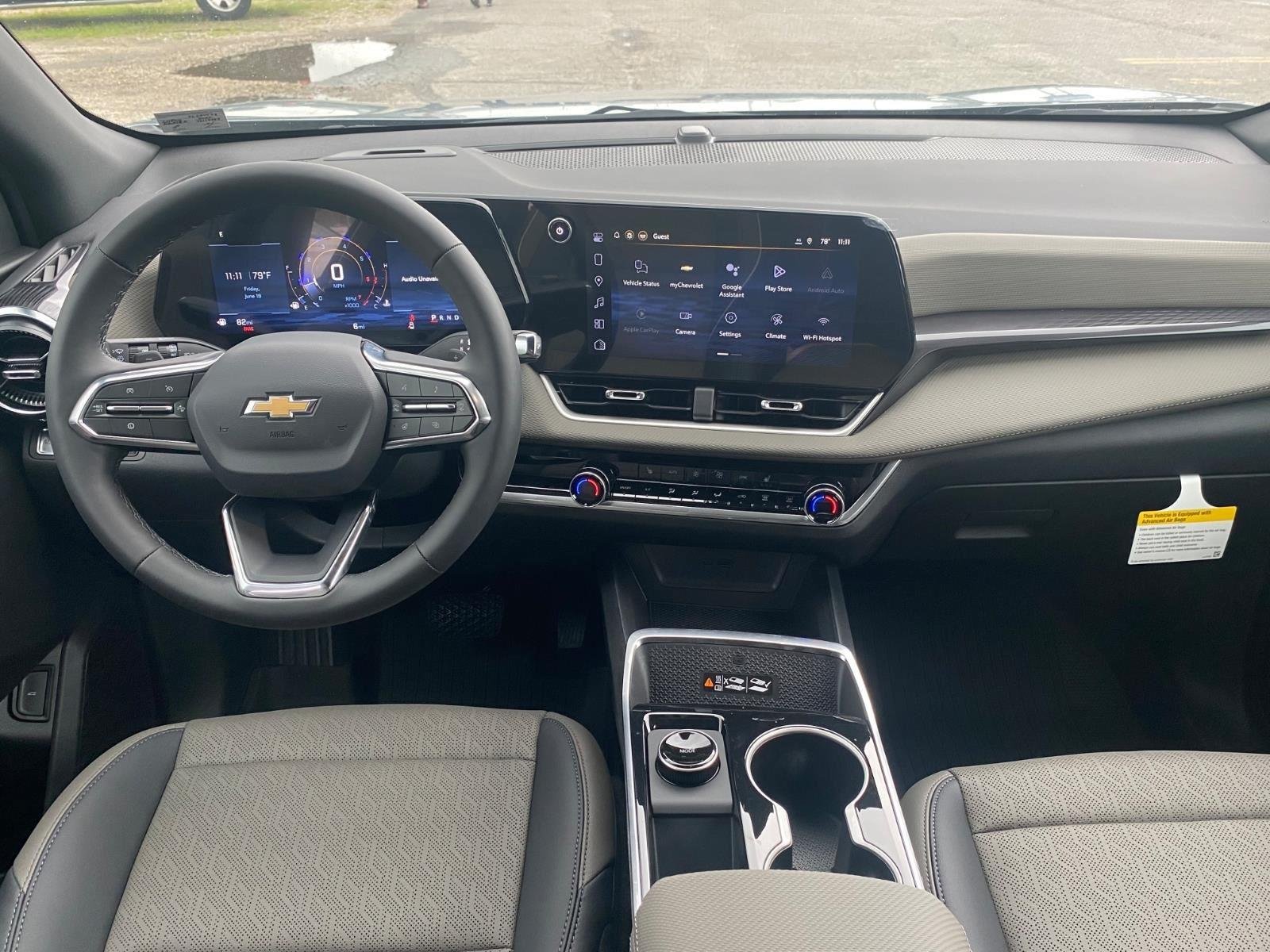 New 2026 Chevrolet Equinox LT w/ Convenience Package II FWD image 13