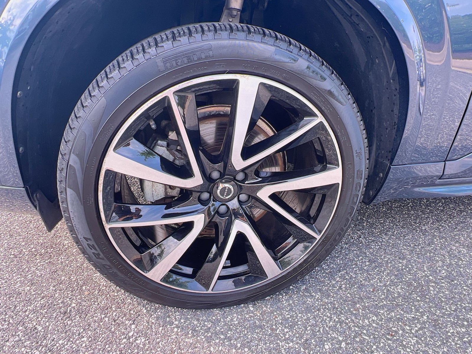 Certified 2023 Volvo XC90 B5 Plus w/ Protection Package Premier AWD/4WD image 12