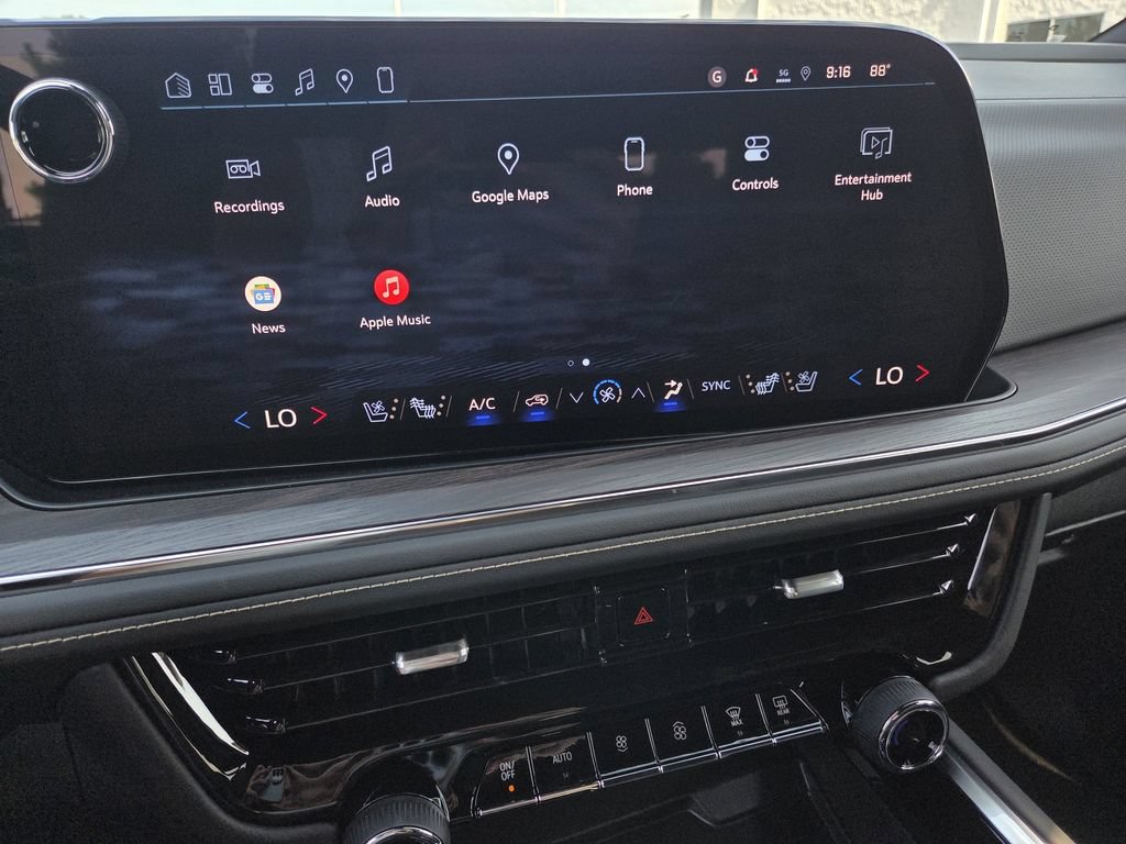 New 2026 Chevrolet Suburban Premier RWD image 11
