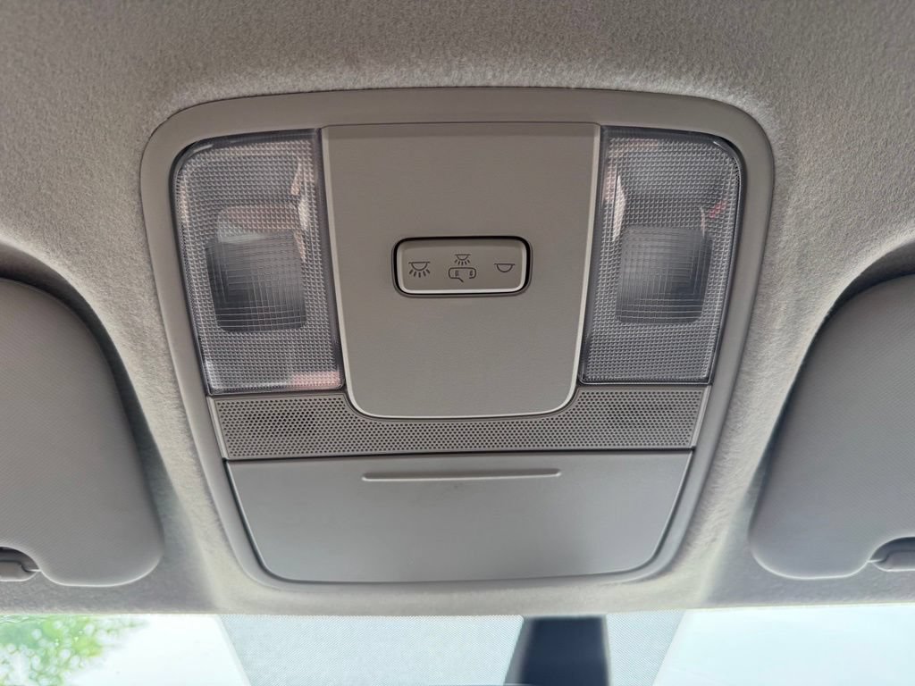 Used 2023 Kia Forte LXS w/ LXS Technology Package FWD image 17