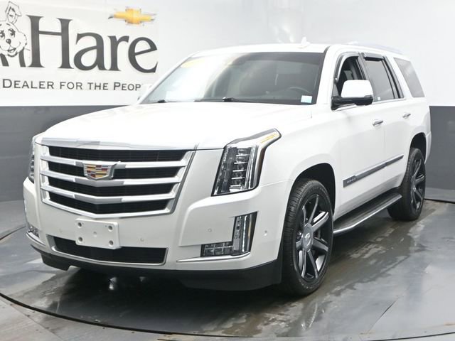 Used 2017 Cadillac Escalade Premium Luxury image 35