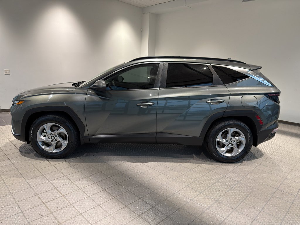 Used 2022 Hyundai Tucson SEL w/ Cargo Package image 2