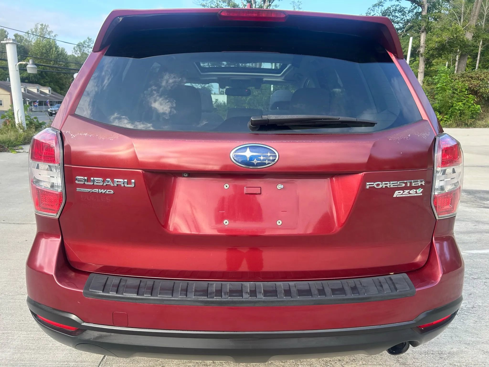 Used 2016 Subaru Forester 2.5i Limited image 9