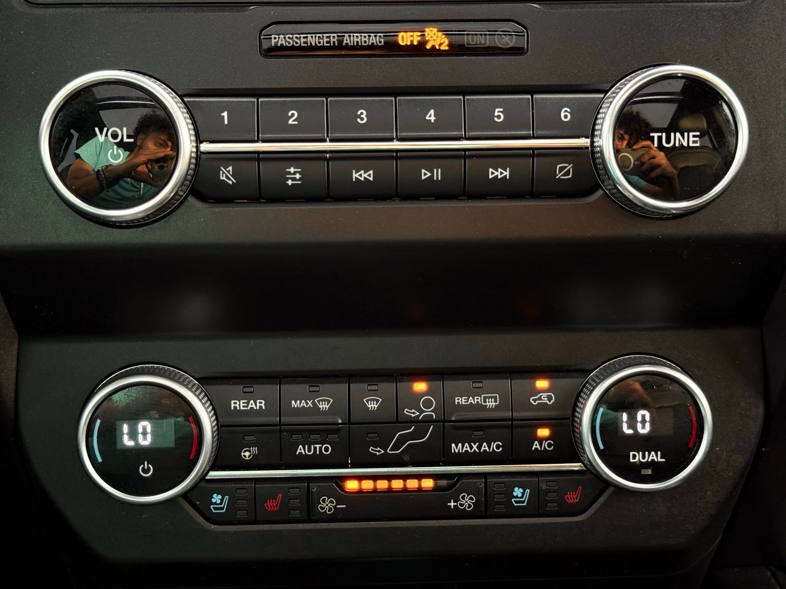 Used 2021 Ford Expedition Max Limited RWD image 48