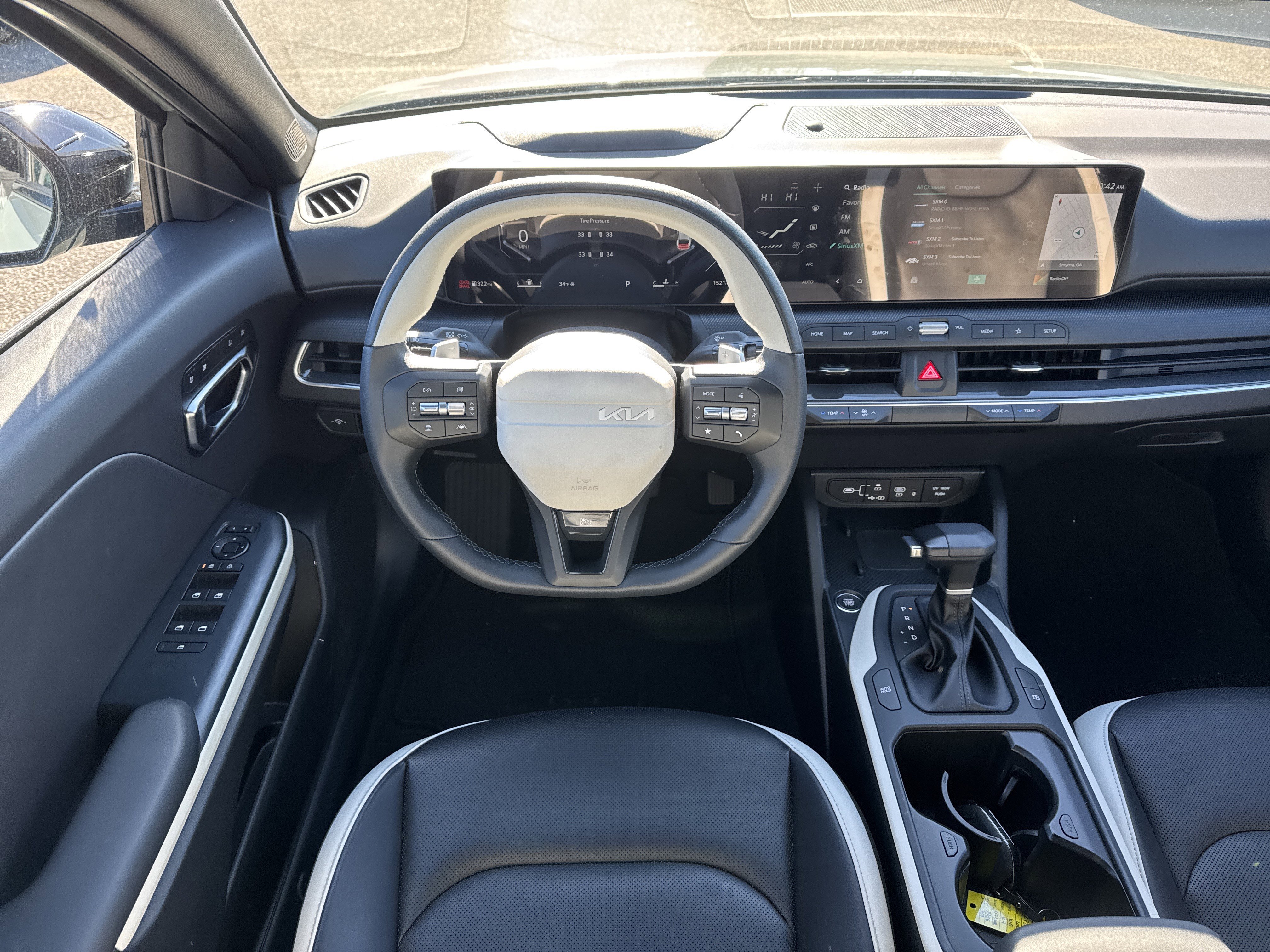 Certified 2025 Kia K4 GT-Line w/ GT-Line Premium Package image 23